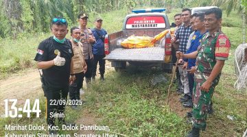 Lewati Jalan Curam dan Sulit Dijangkau, Kapolsek Tanah Jawa Pimpin Evakuasi Warga yang Tewas Tenggelam